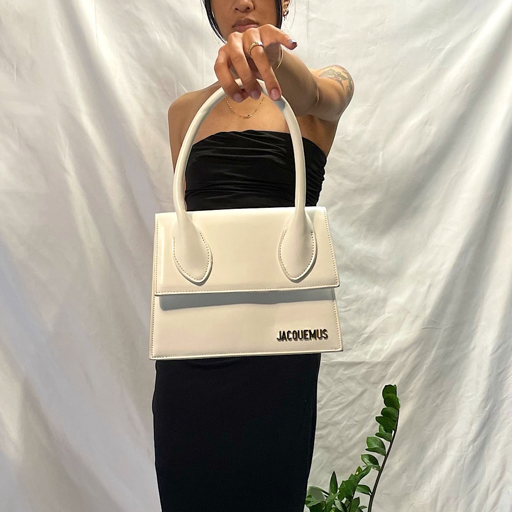 White Jaq Purse, Like New